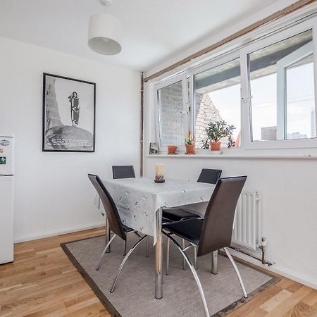 4-Bedroom Flat Near Bigben,Parliament & London Eye Exterior foto